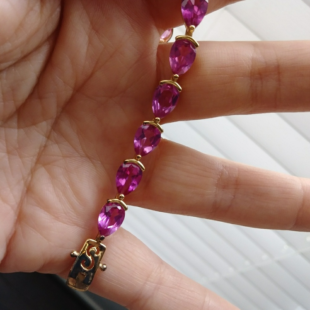 Bracelet